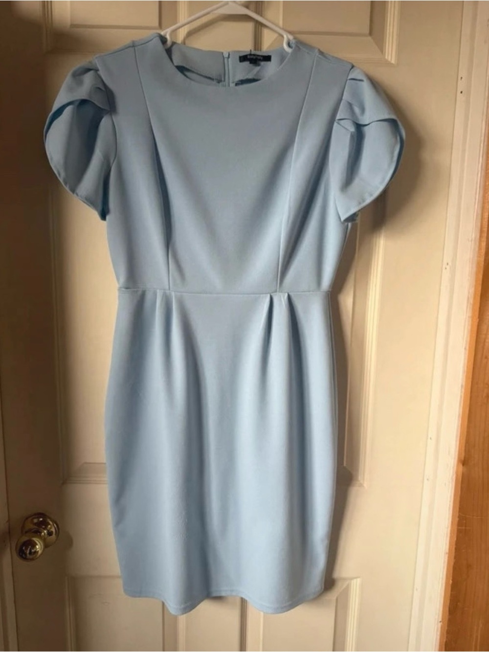 Chic Powder Blue Puff-Sleeve Sheath Dress